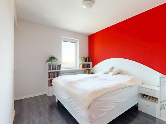 Priestranný 2,5 izbový byt so šatníkom, 3x terasa, parkovacie miesto, Rajka 