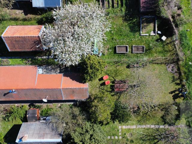 Útulná rekreačná chata (2013) s terasou a kompletným zariadením, Rusovce – Za glóbusom