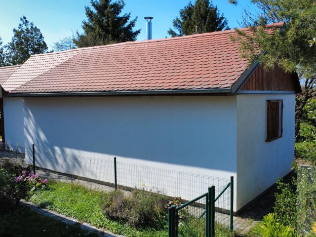 Útulná rekreačná chata (2013) s terasou a kompletným zariadením, Rusovce – Za glóbusom