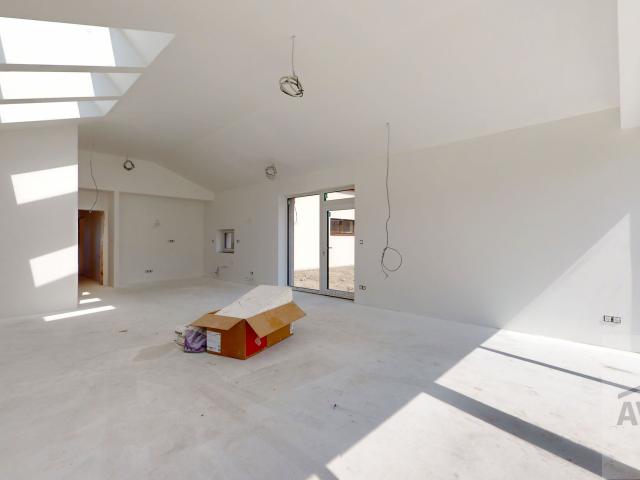 5-izbová vila priamo pri Rusovskom kaštieli – Villa Condominium, Rusovce