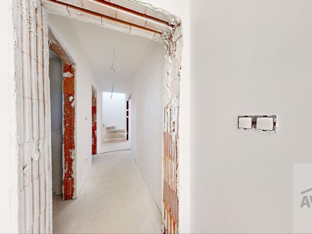 5-izbová vila priamo pri Rusovskom kaštieli – Villa Condominium, Rusovce