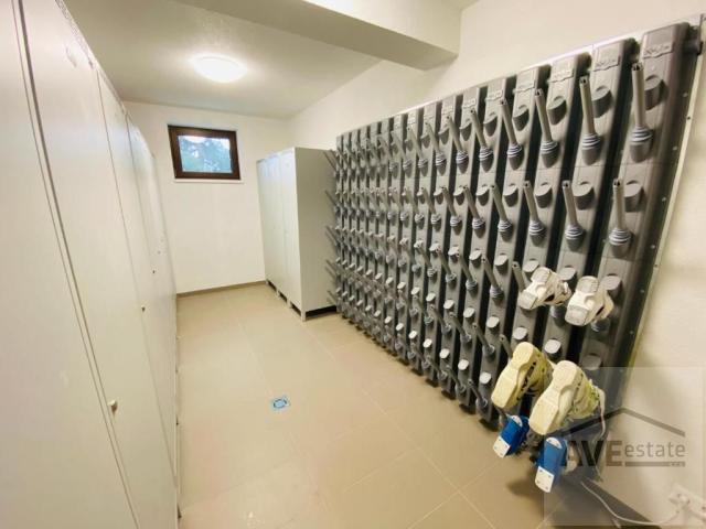 Slnečný rekreačný/ investičný apartmán v novostavbe pod Chopkom
