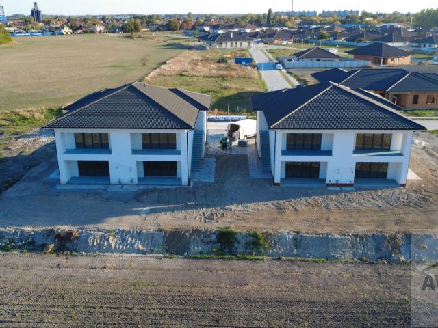Novostavba | Priestranný 3 izbový byt so záhradou, parkovaním, úložným priestorom a krásnym výhľadom 